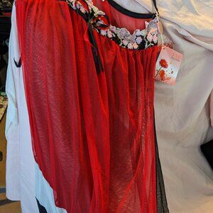 Mesh Sexy Nightgown W;/G String Panties Size XL Red & Black See Through New W/T
